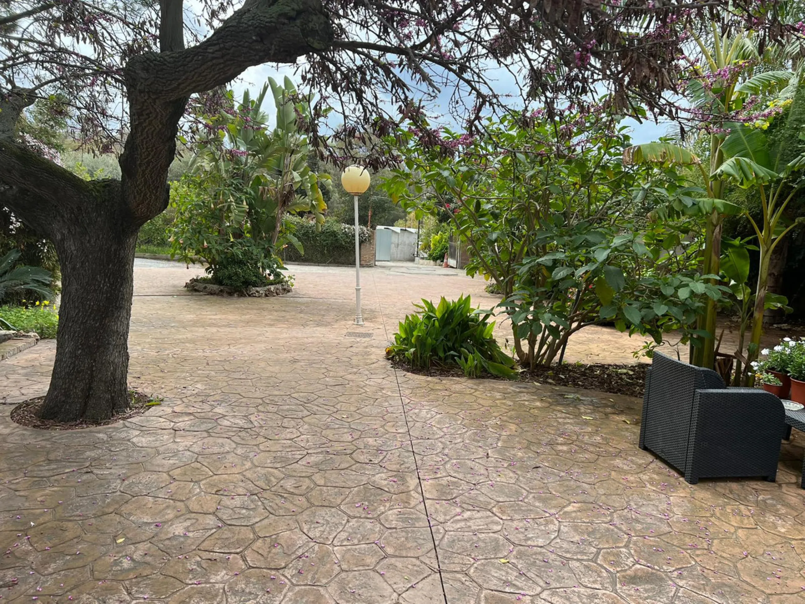 A uniqure hotel/ apartment complex for sale in Alhaurin el Grande