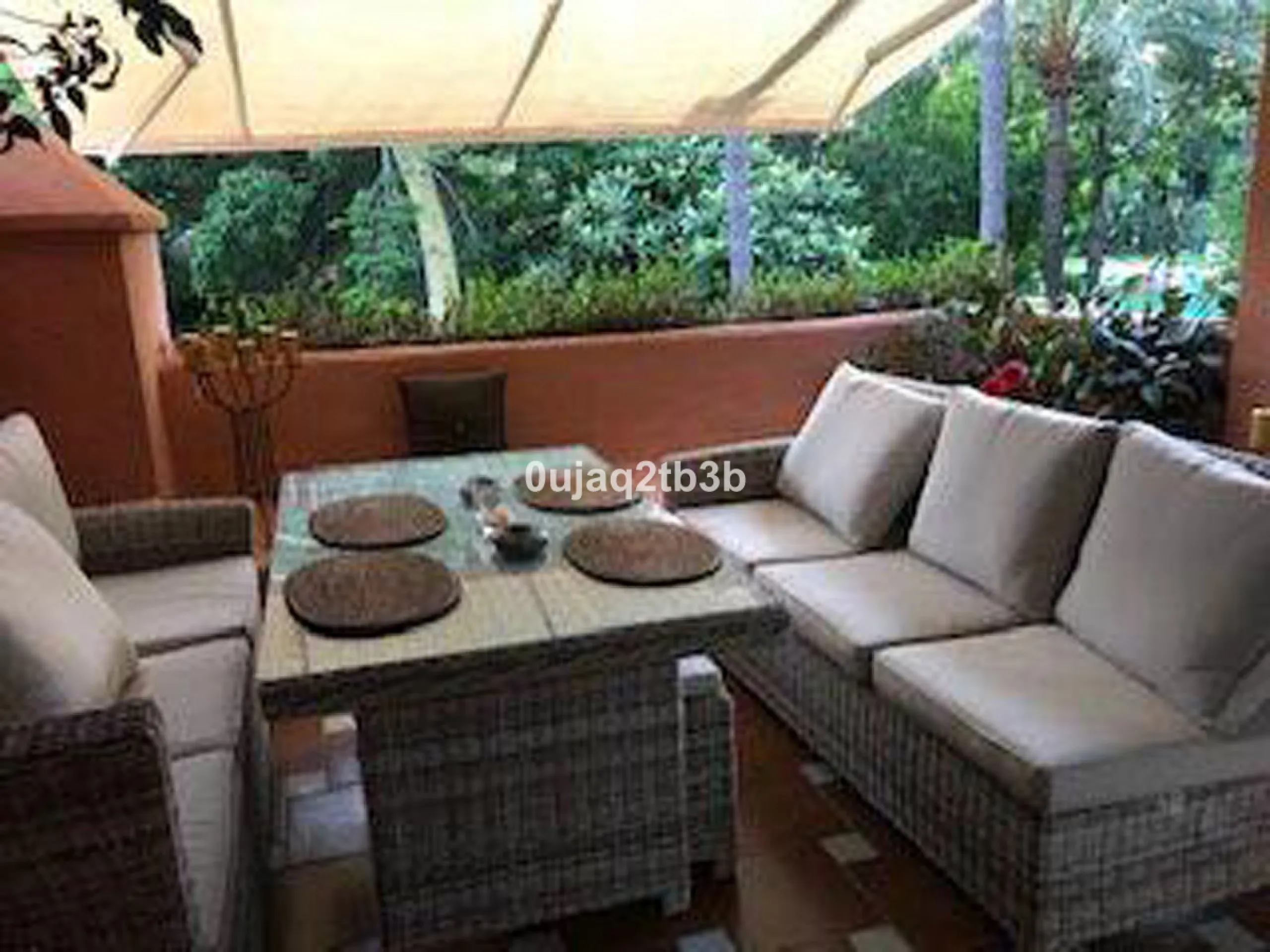 Apartment - Middle Floor Apartment в продаже в Estepona, Málaga. В доме 3 спален и 3 ванных комнат. Площадь дома 159 м²