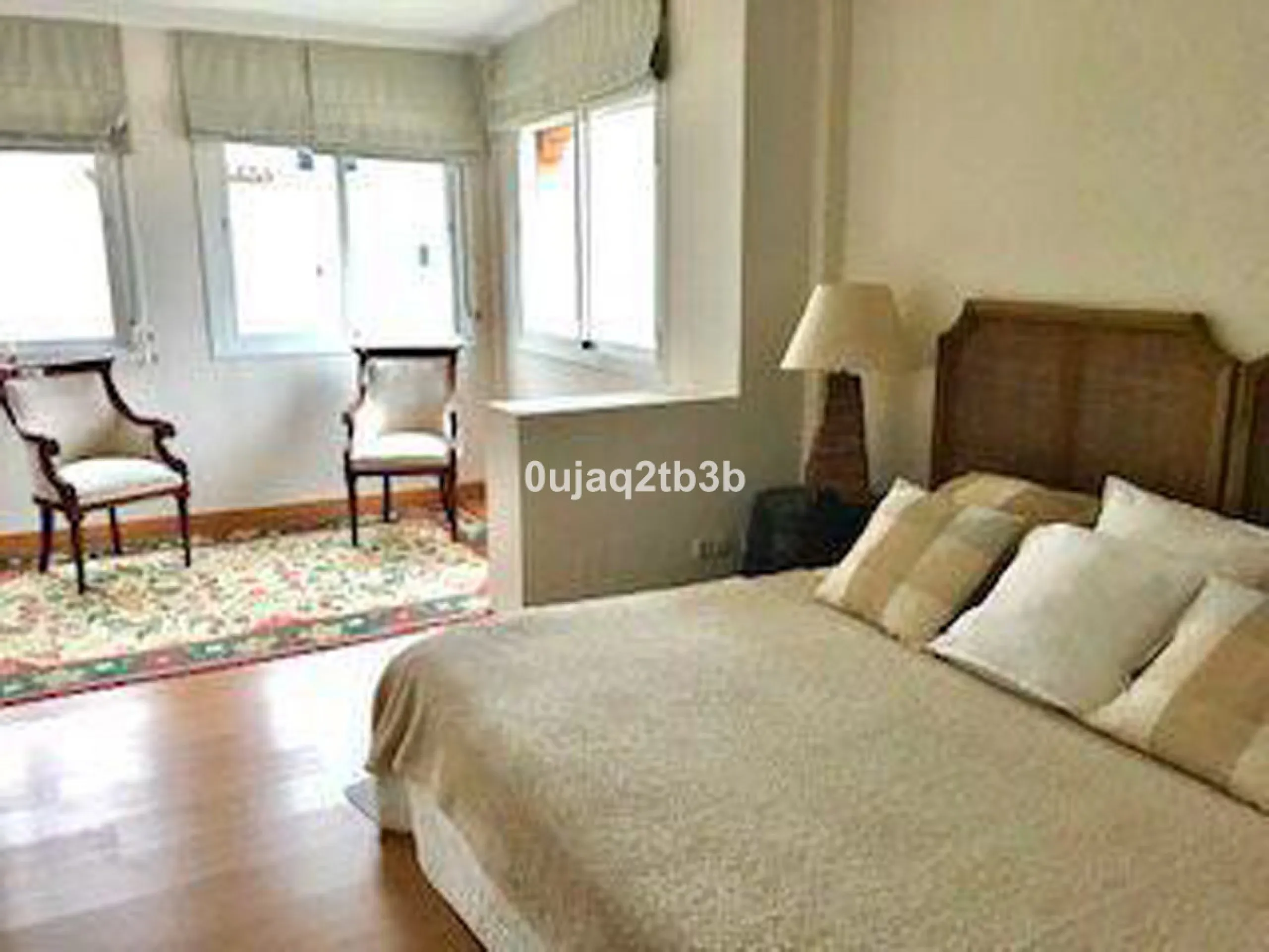 Apartment - Middle Floor Apartment в продаже в Estepona, Málaga. В доме 3 спален и 3 ванных комнат. Площадь дома 159 м²