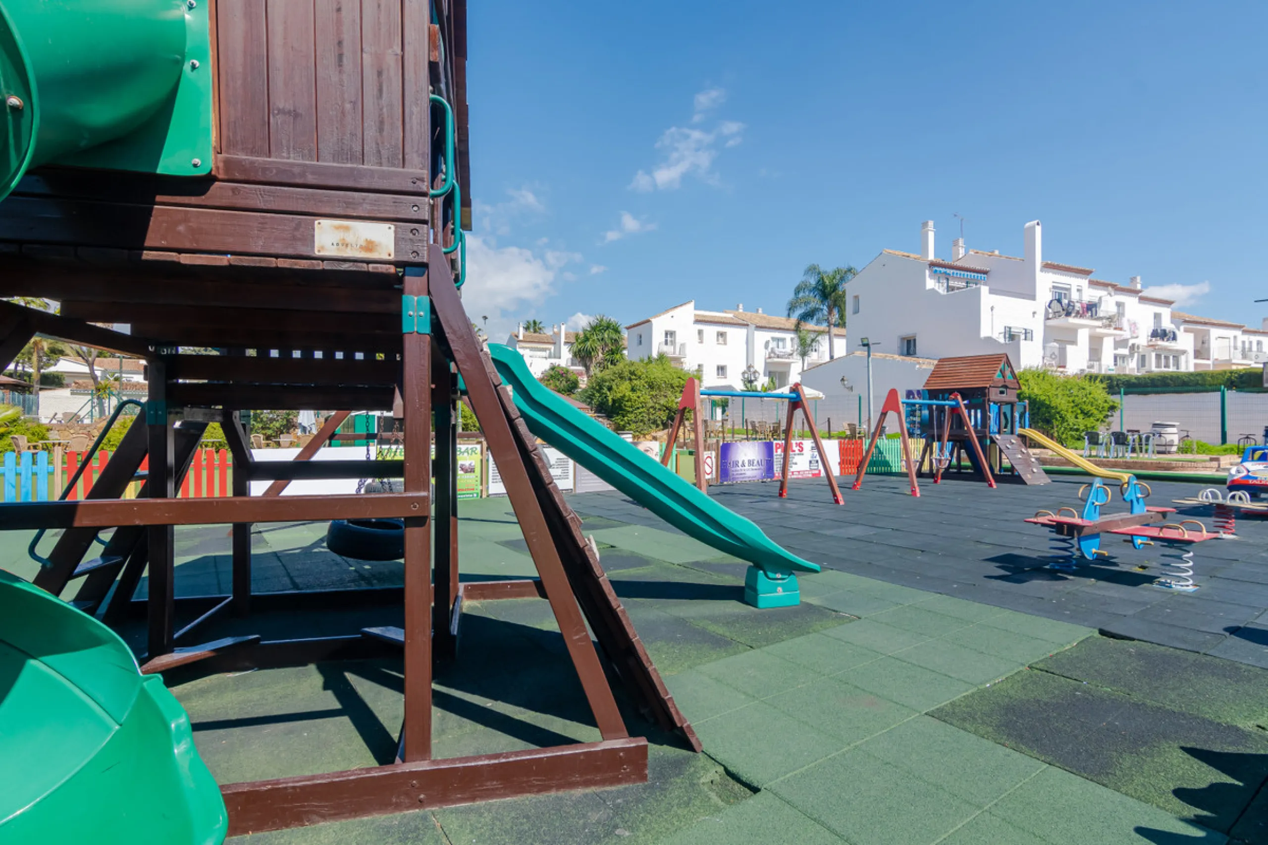 INVESTMENT OPPORTUNITY ! EXCLUSIVE LISTING