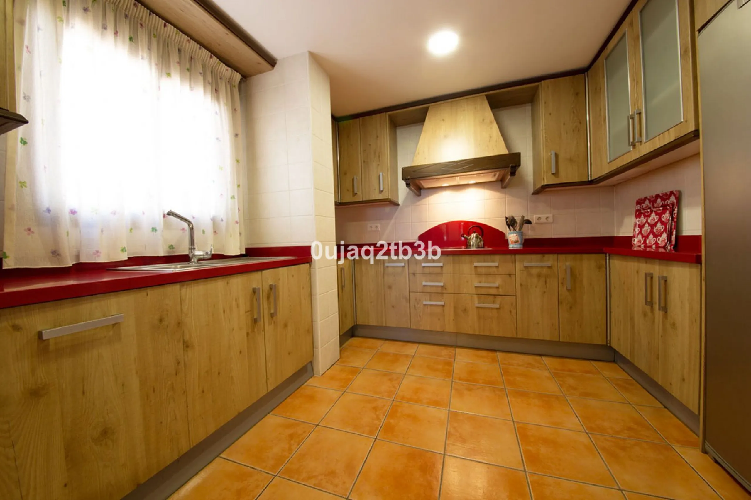 Great villa only minutes away from the center of Estepona with open sea and mountain views. Perfectly maintained ready to move in. Offers bedrooms in the ground floor and first floor. A total of six bedrooms that will fit 14 people. Great return on invest