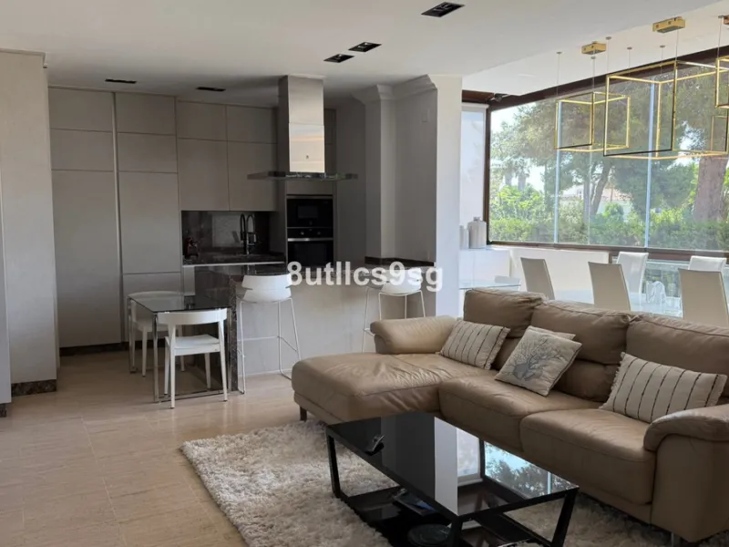 2 bedroom apartment located in the hotel complex called Paraiso Beach, located in the Paraiso Barronal Urbanization, Cancelada, between Marbella and Estepona, Malaga