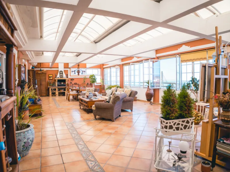 Apartment - Penthouse в продаже в Fuengirola, Málaga. В доме 4 спален и 3 ванных комнат. Площадь дома 368 м²