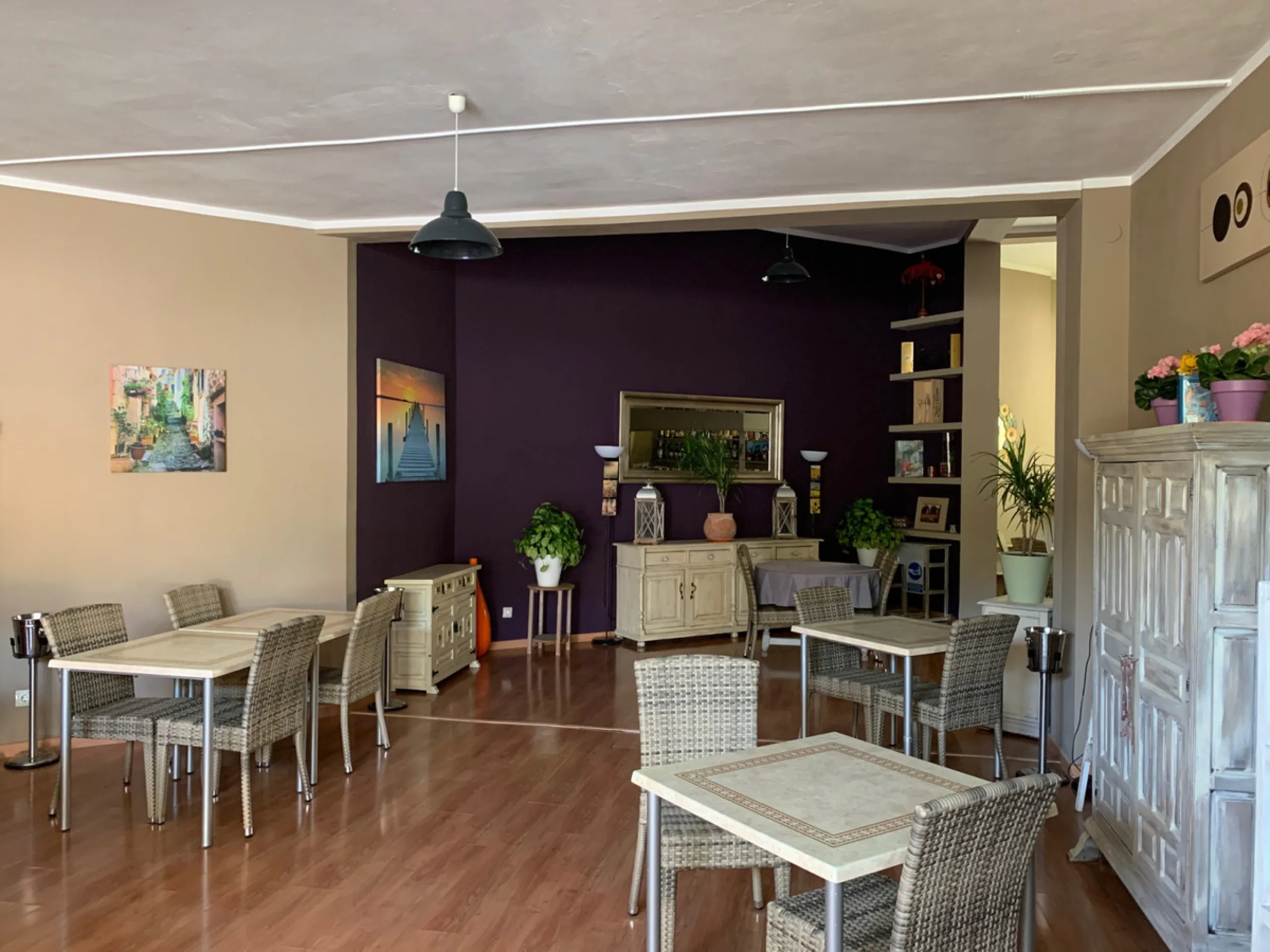 Fantastic restaurant in Torrenueva, ready to set up your next restaurant or business.