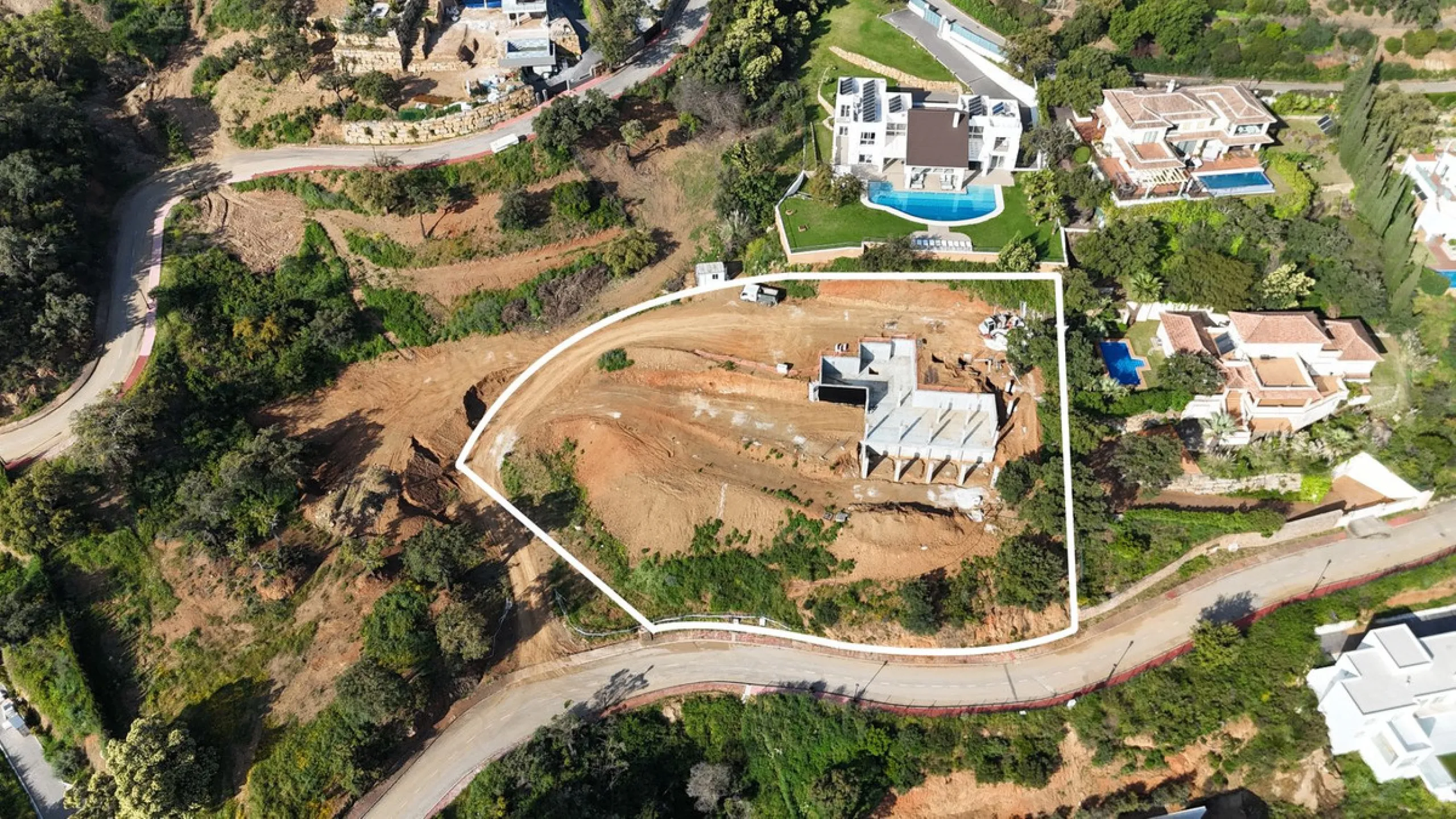 Elegant Modern Villa with Panoramic Sea Views in La Mairena, Marbella