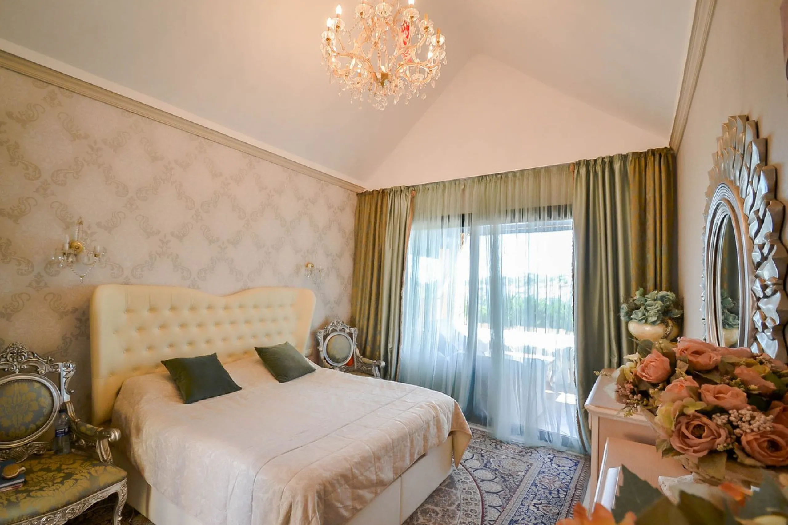 Excellent duplex penthouse for Sale in "El Campanario Resort".