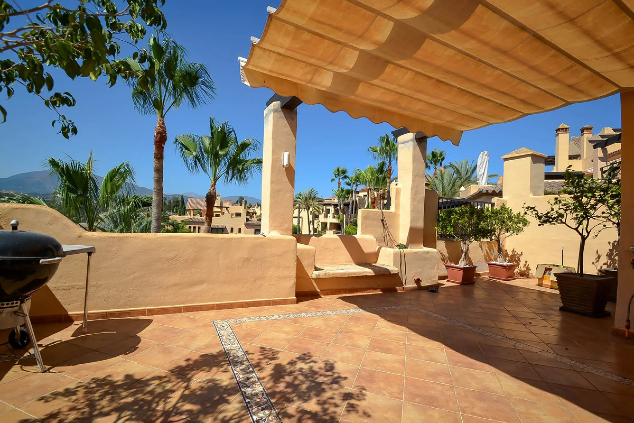 Excellent duplex penthouse for Sale in "El Campanario Resort".