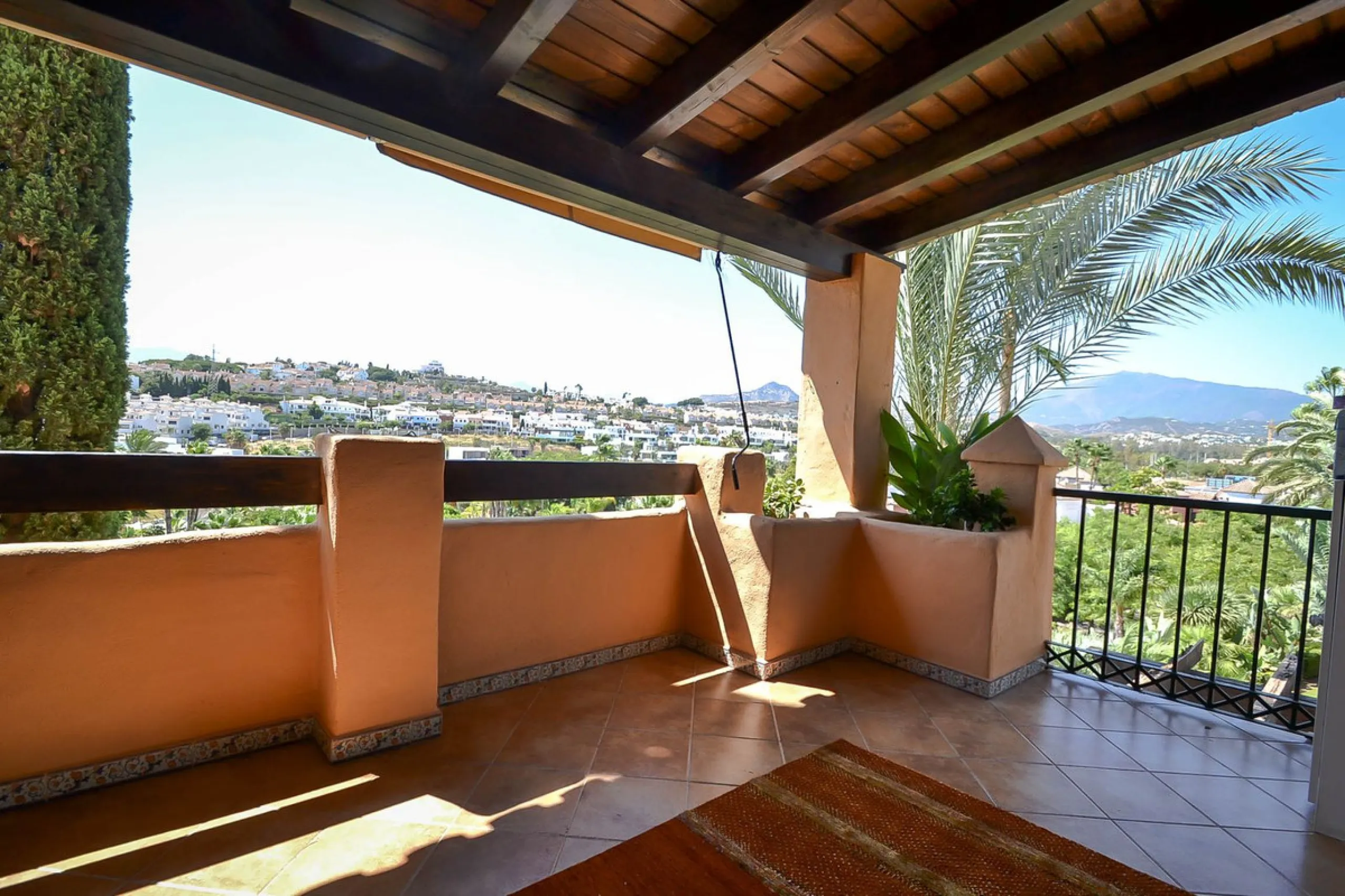 Excellent duplex penthouse for Sale in "El Campanario Resort".