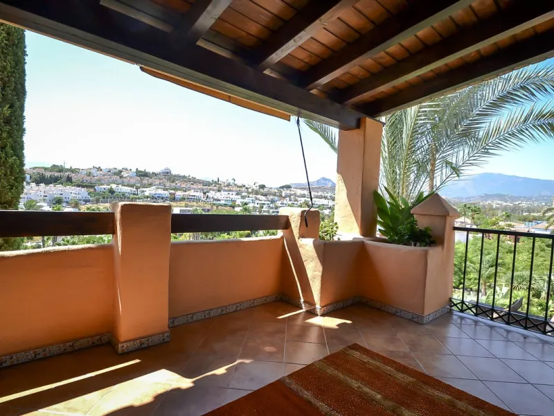 Excellent duplex penthouse for Sale in "El Campanario Resort".