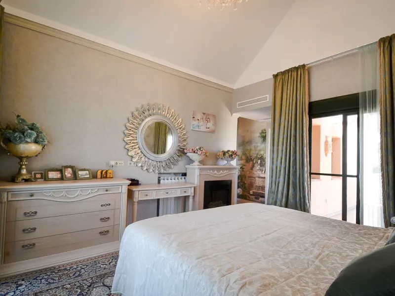 Excellent duplex penthouse for Sale in "El Campanario Resort".