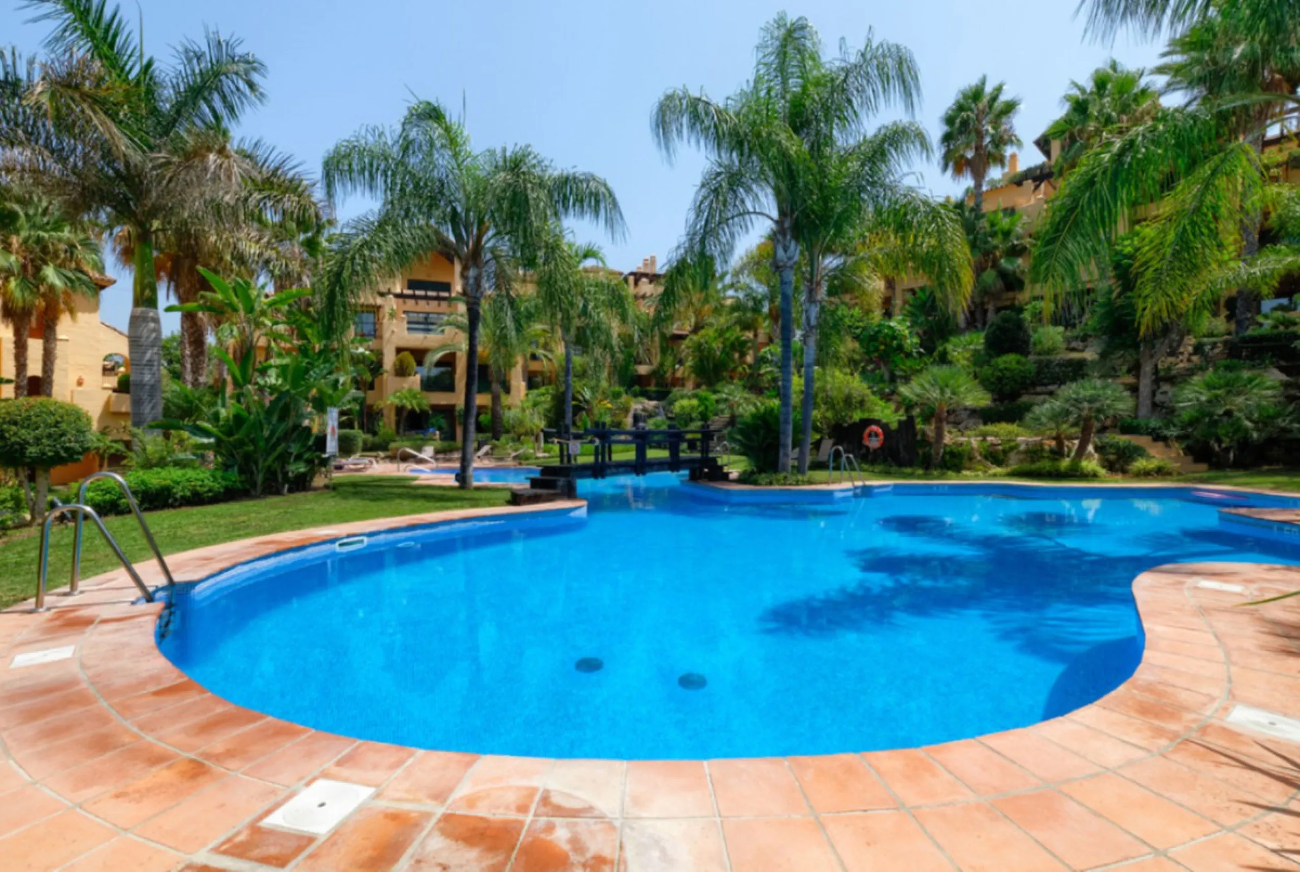 Excellent duplex penthouse for Sale in "El Campanario Resort".