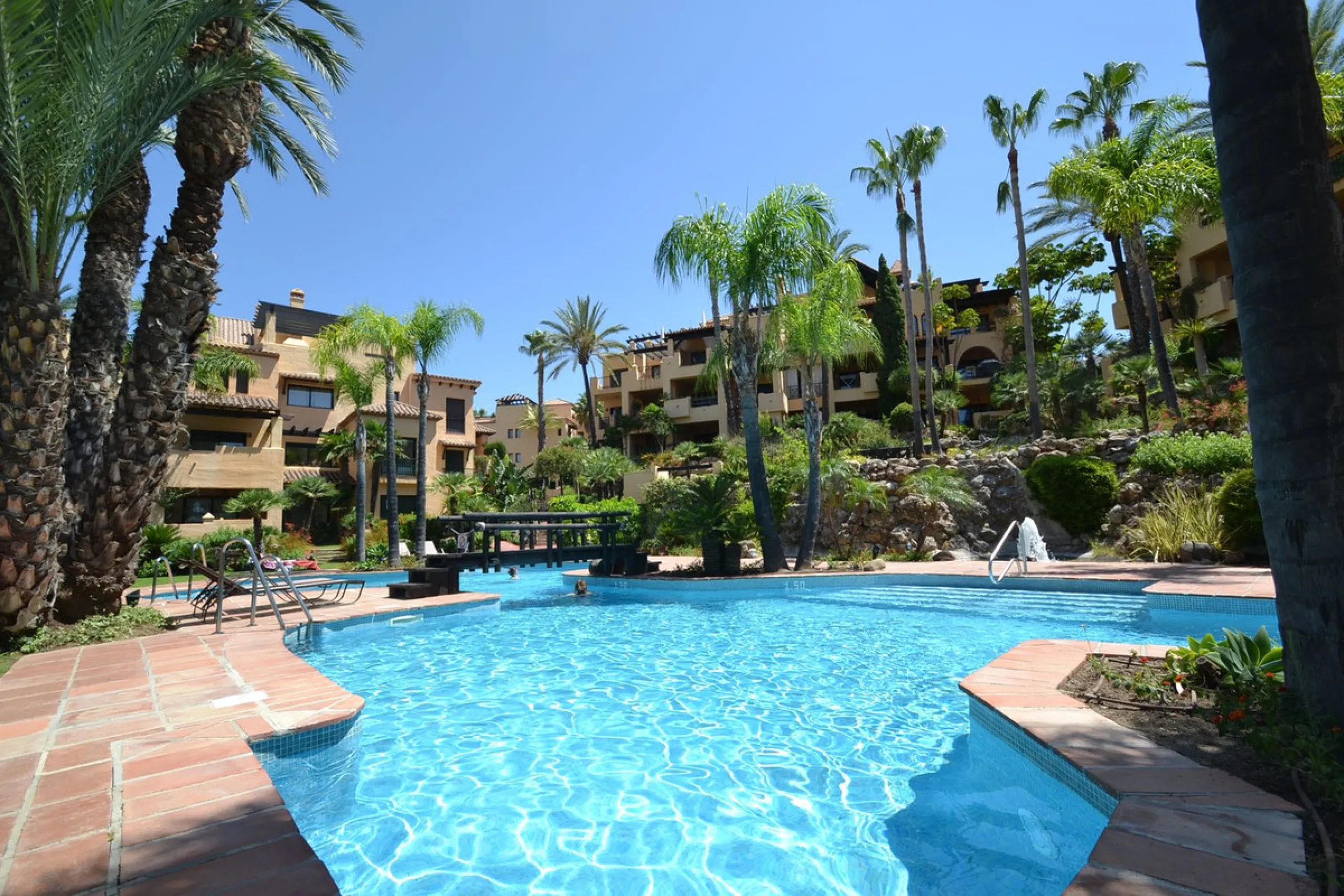Excellent duplex penthouse for Sale in "El Campanario Resort".