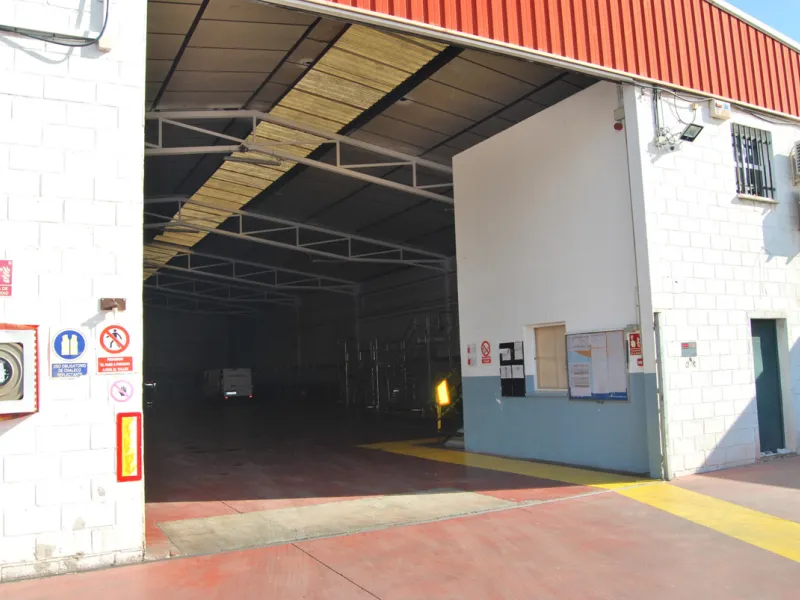 Commercial - Business в продаже в Marbella, Málaga. Площадь дома 1792 м²