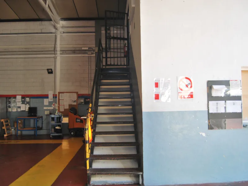 Commercial - Business в продаже в Marbella, Málaga. Площадь дома 1792 м²