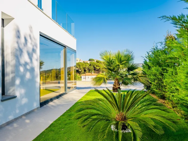 Newly built sea view house in Los Pinares, Lloret de Mar, Costa Brava