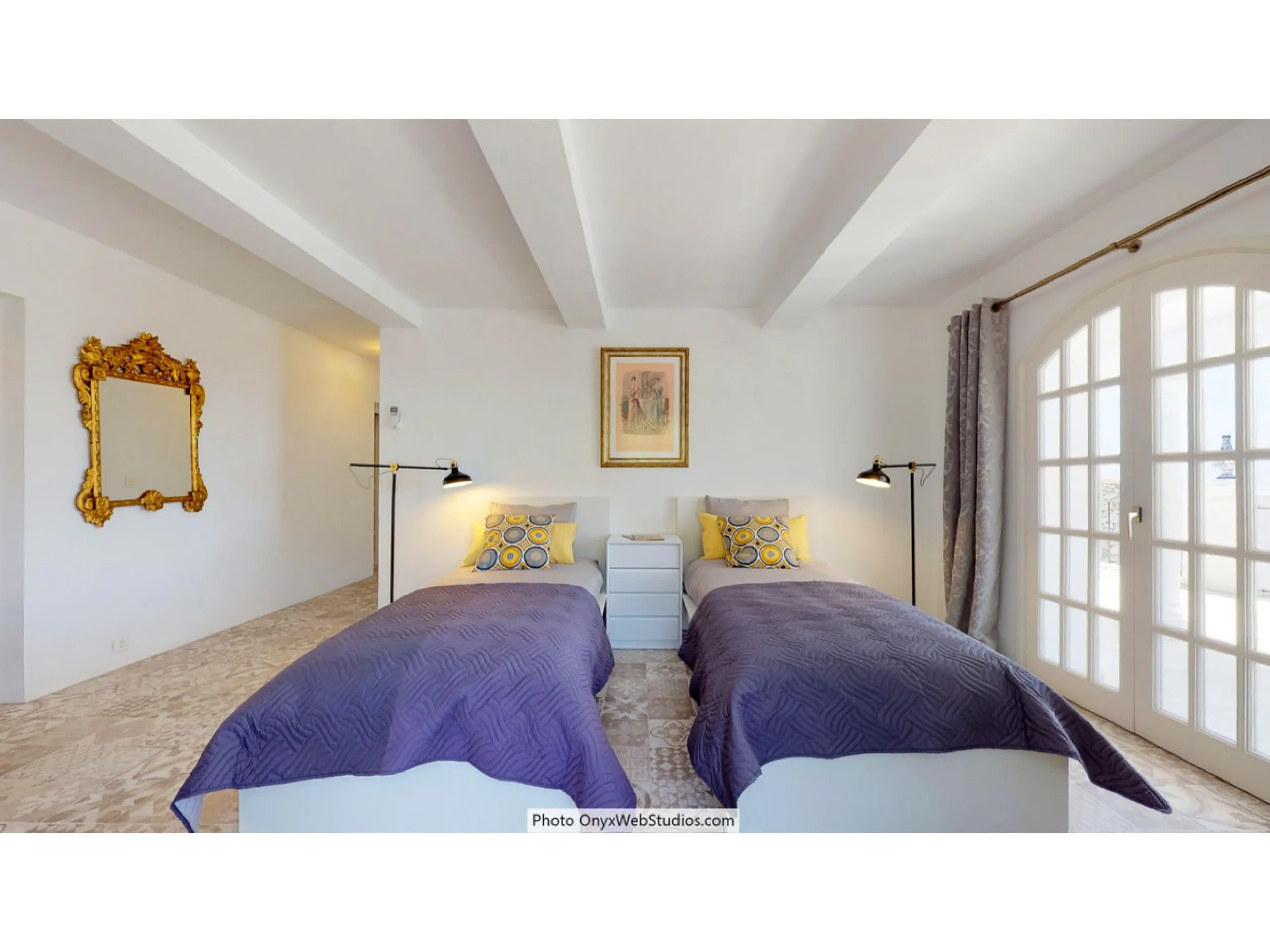 House - Detached Villa в продаже в Mijas, Málaga. В доме 9 спален и 8 ванных комнат. Площадь дома 1135 м². Площадь участка 6000 м²