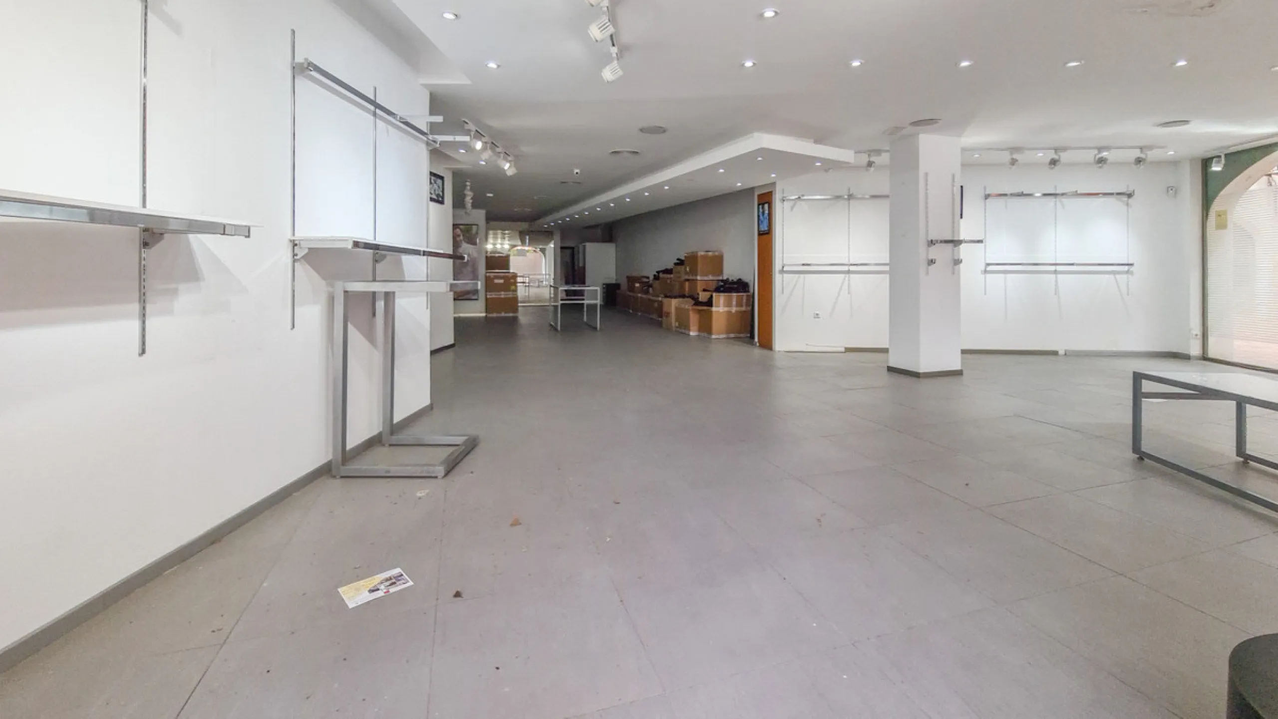 262 m² Freehold Commercial Premises in Marbella City Centre with Dual Glass Frontage on Ricardo Soriano