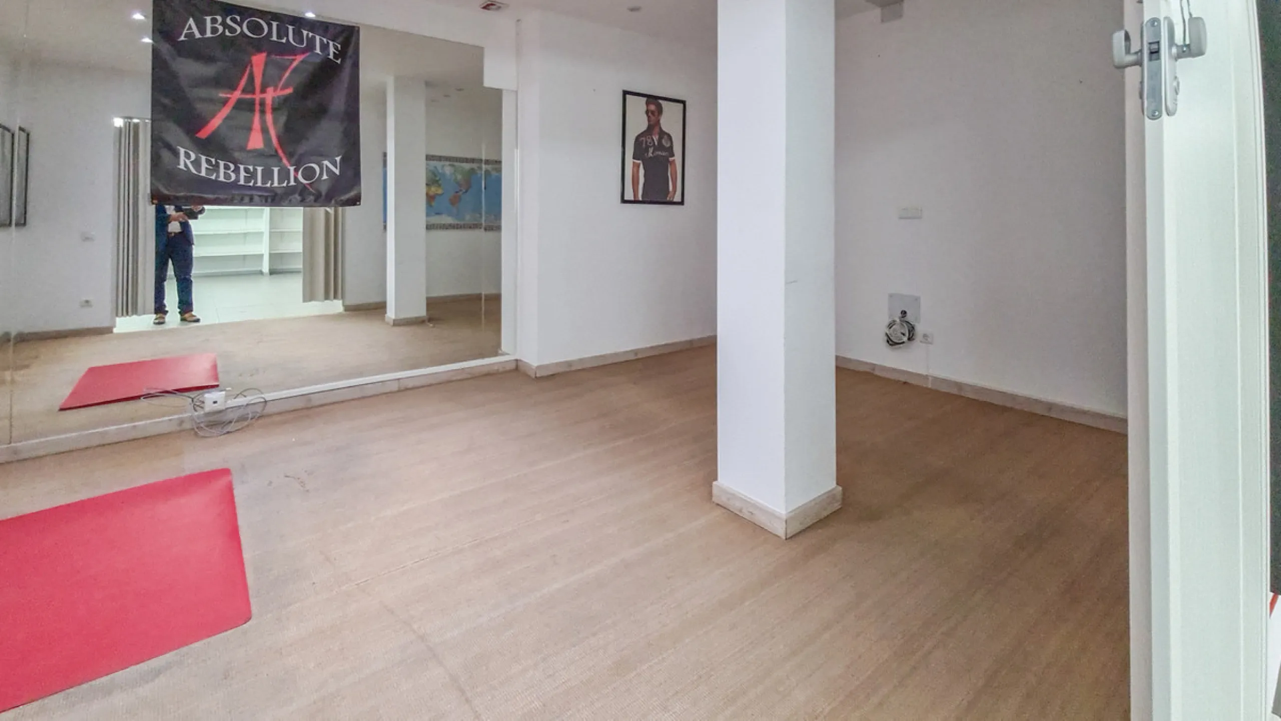 262 m² Freehold Commercial Premises in Marbella City Centre with Dual Glass Frontage on Ricardo Soriano