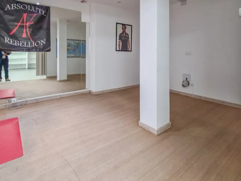 262 m² Freehold Commercial Premises in Marbella City Centre with Dual Glass Frontage on Ricardo Soriano