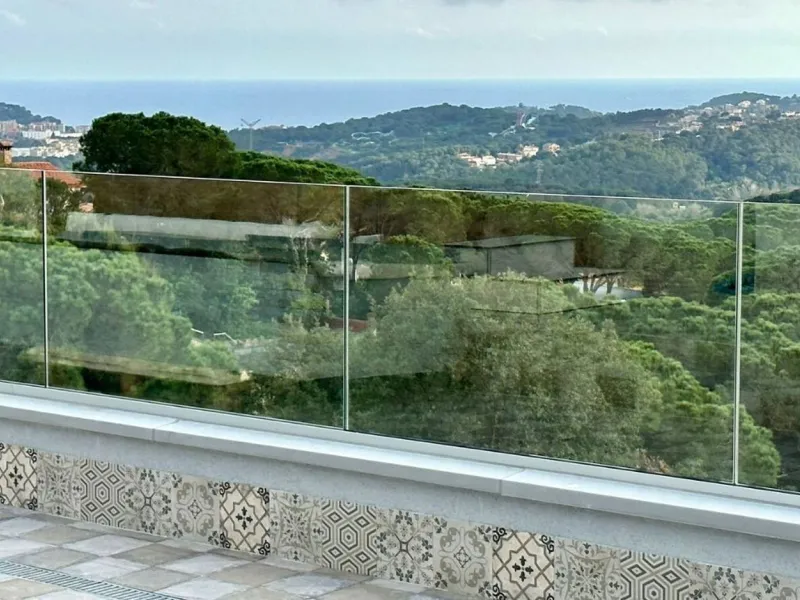Eco-efficient sea view villa in Els Pinars, Lloret de Mar