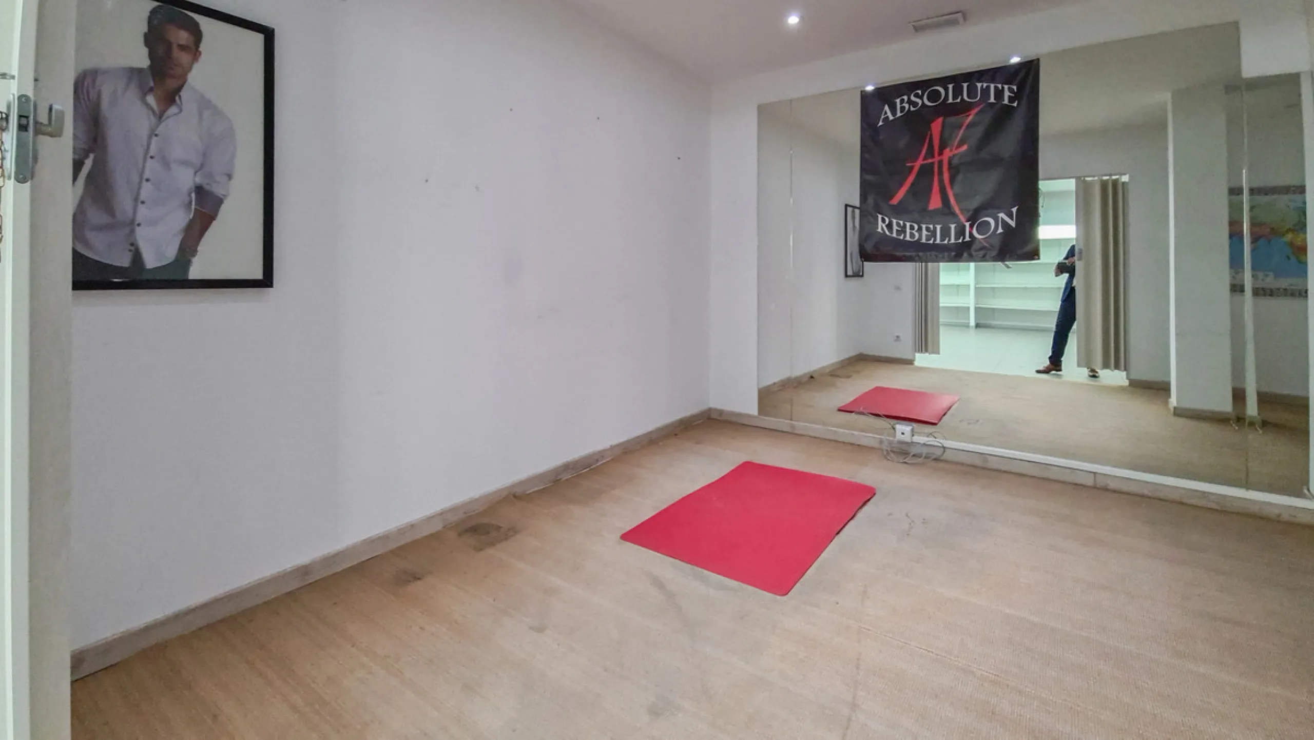 262 m² Freehold Commercial Premises in Marbella City Centre with Dual Glass Frontage on Ricardo Soriano