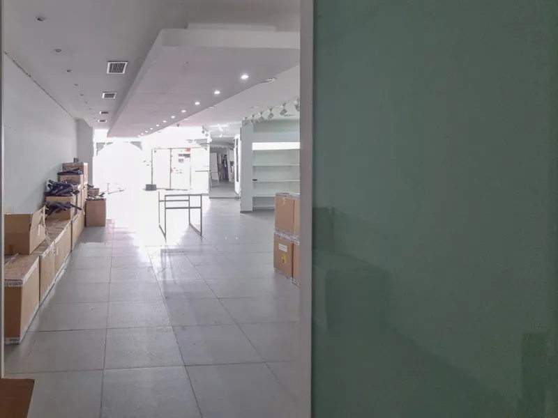 262 m² Freehold Commercial Premises in Marbella City Centre with Dual Glass Frontage on Ricardo Soriano