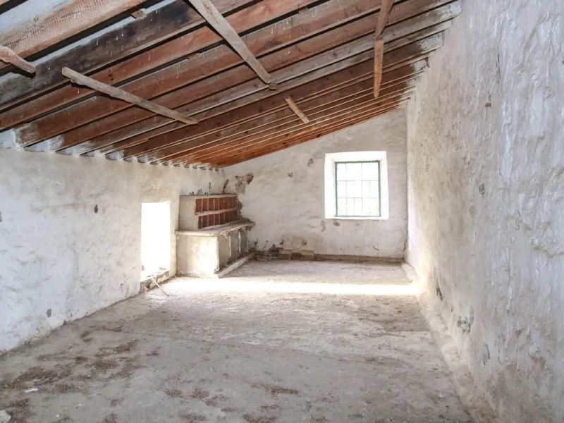 A gorgeous plot, brimming with business opportunity.