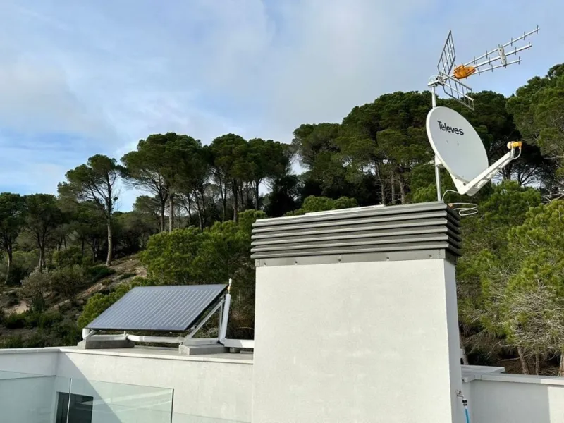 Eco-efficient sea view villa in Els Pinars, Lloret de Mar