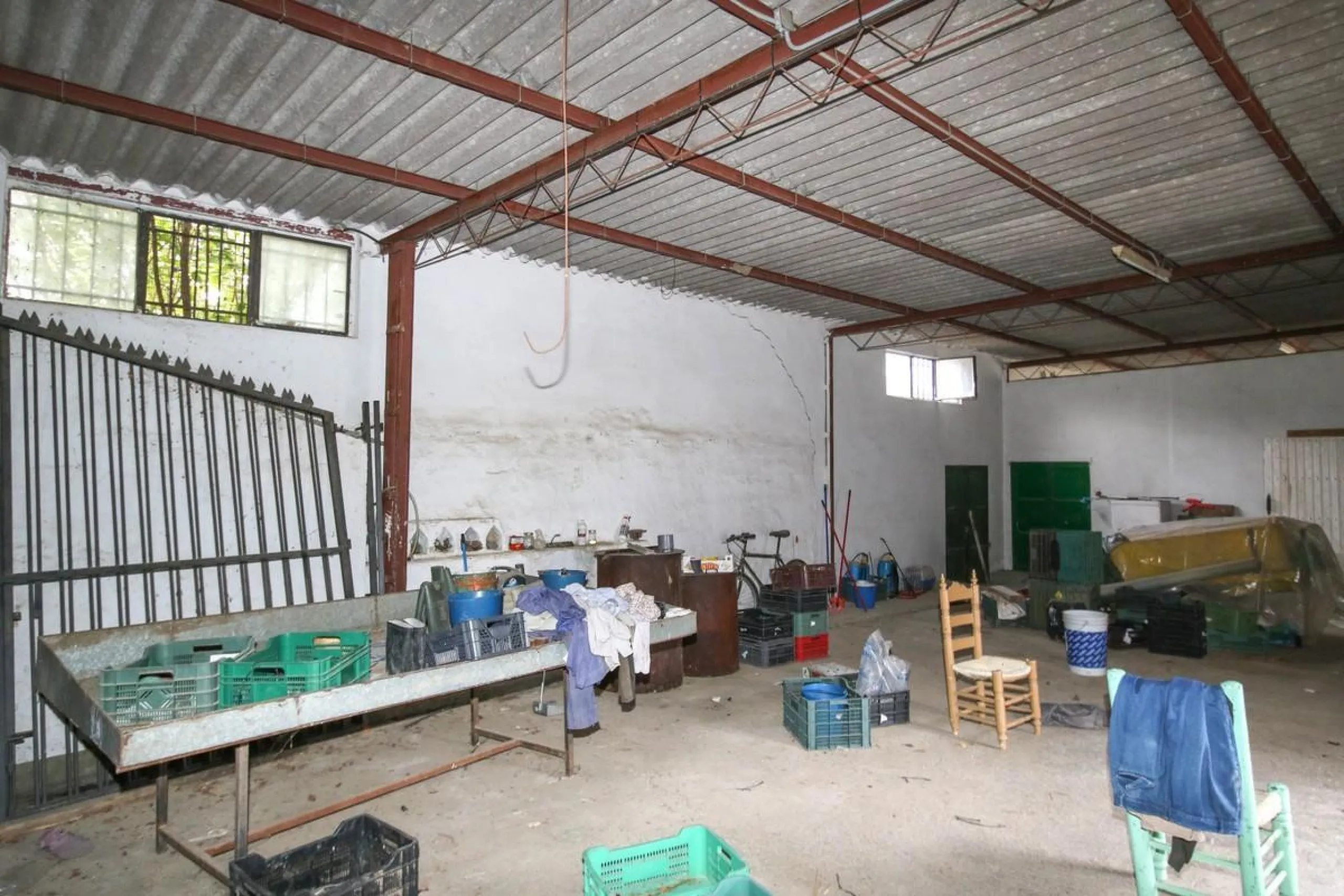A gorgeous plot, brimming with business opportunity.
