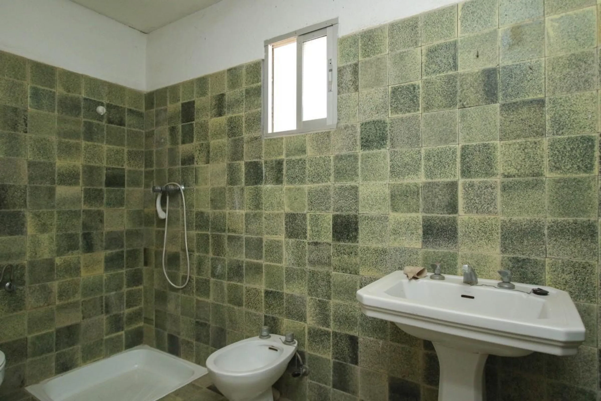 A gorgeous plot, brimming with business opportunity.