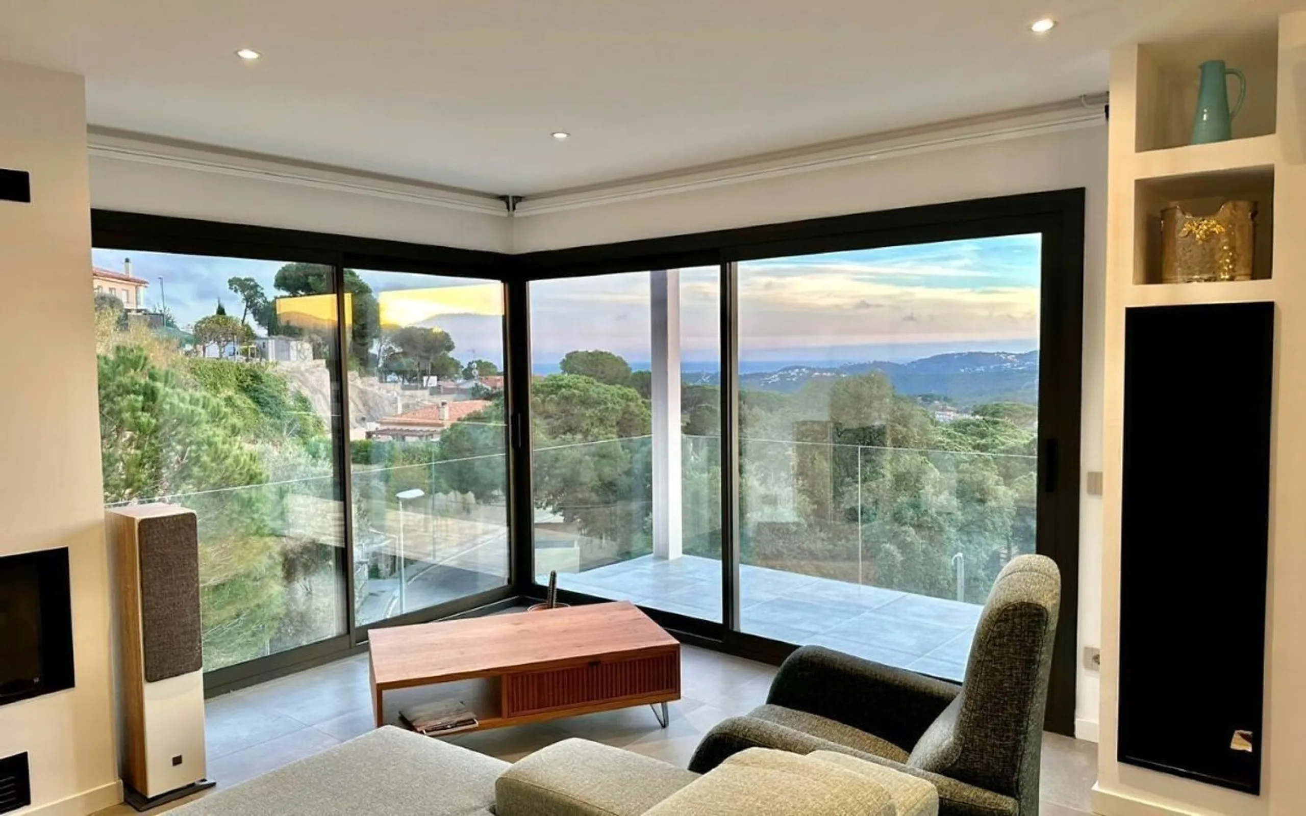Eco-efficient sea view villa in Els Pinars, Lloret de Mar
