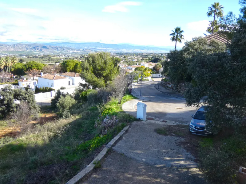 House - Detached Villa в продаже в Alhaurín el Grande, Málaga. В доме 9 спален и 10 ванных комнат. Площадь дома 1089 м². Площадь участка 3965 м²