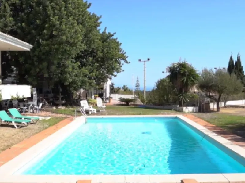 Unique Property with Tremendous Potential in an Exclusive Location!