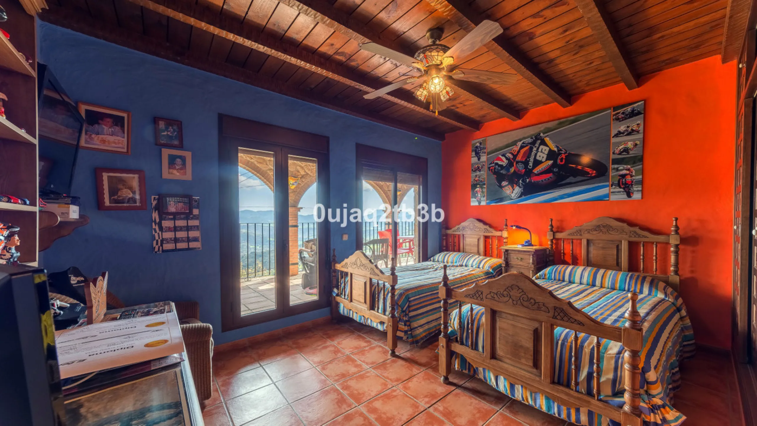 This lovely finca style in Cortes de la Frontera offers the perfect combination of size, quality, tranquility and much more only kilometers inland from the busy coast. Take flight from your home town in northern Europe and arrive to your own hideaway. Get