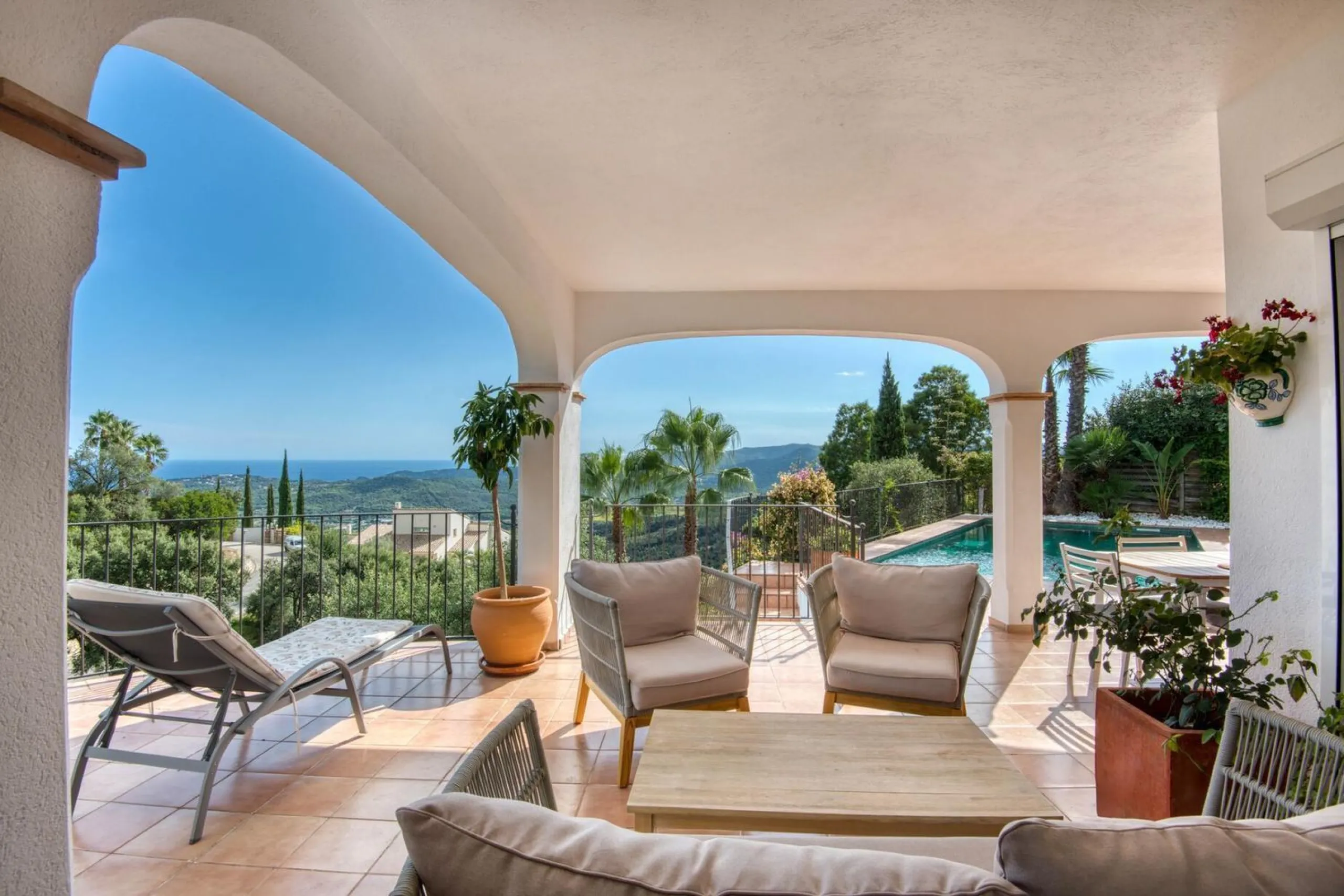 Villa elegante con vistas al mar en Mas Nou, Costa Brava
