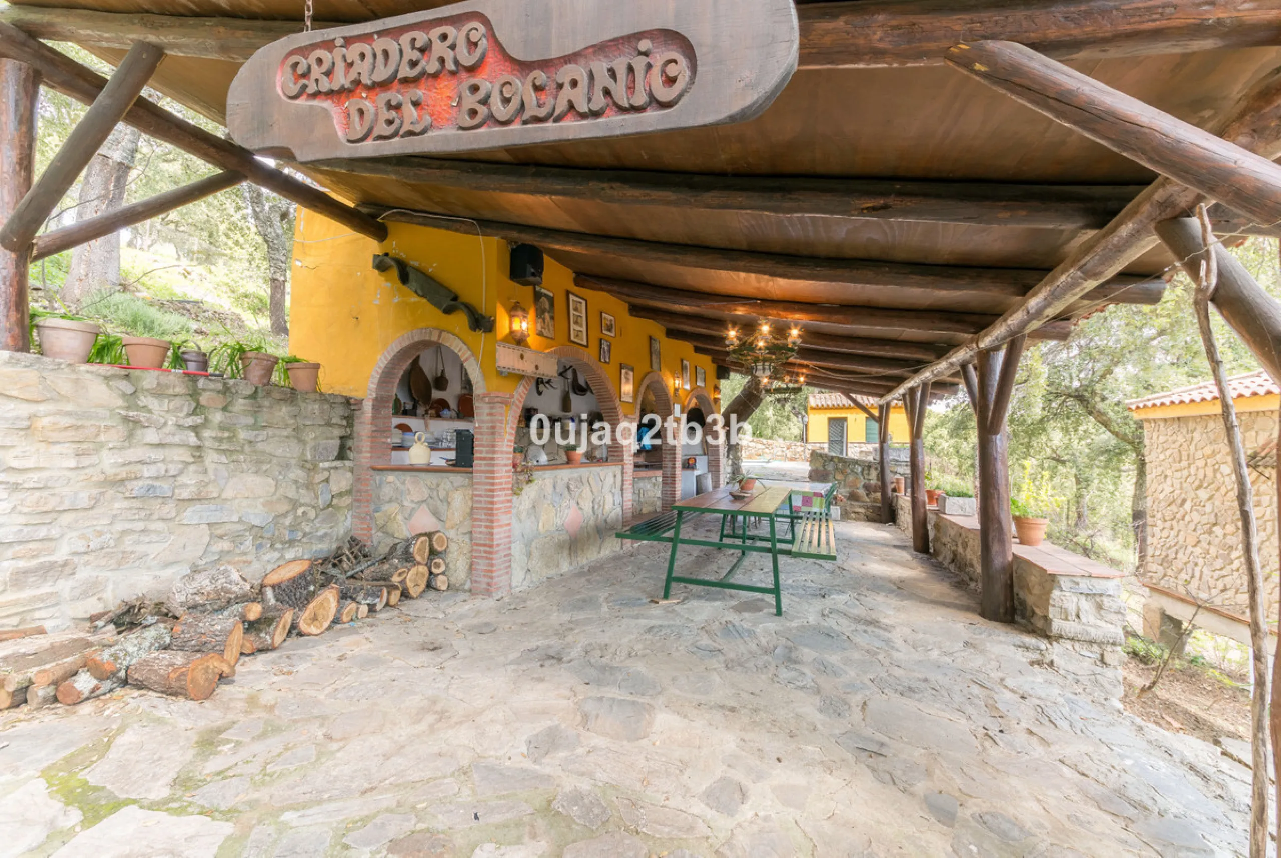 This lovely finca style in Cortes de la Frontera offers the perfect combination of size, quality, tranquility and much more only kilometers inland from the busy coast. Take flight from your home town in northern Europe and arrive to your own hideaway. Get