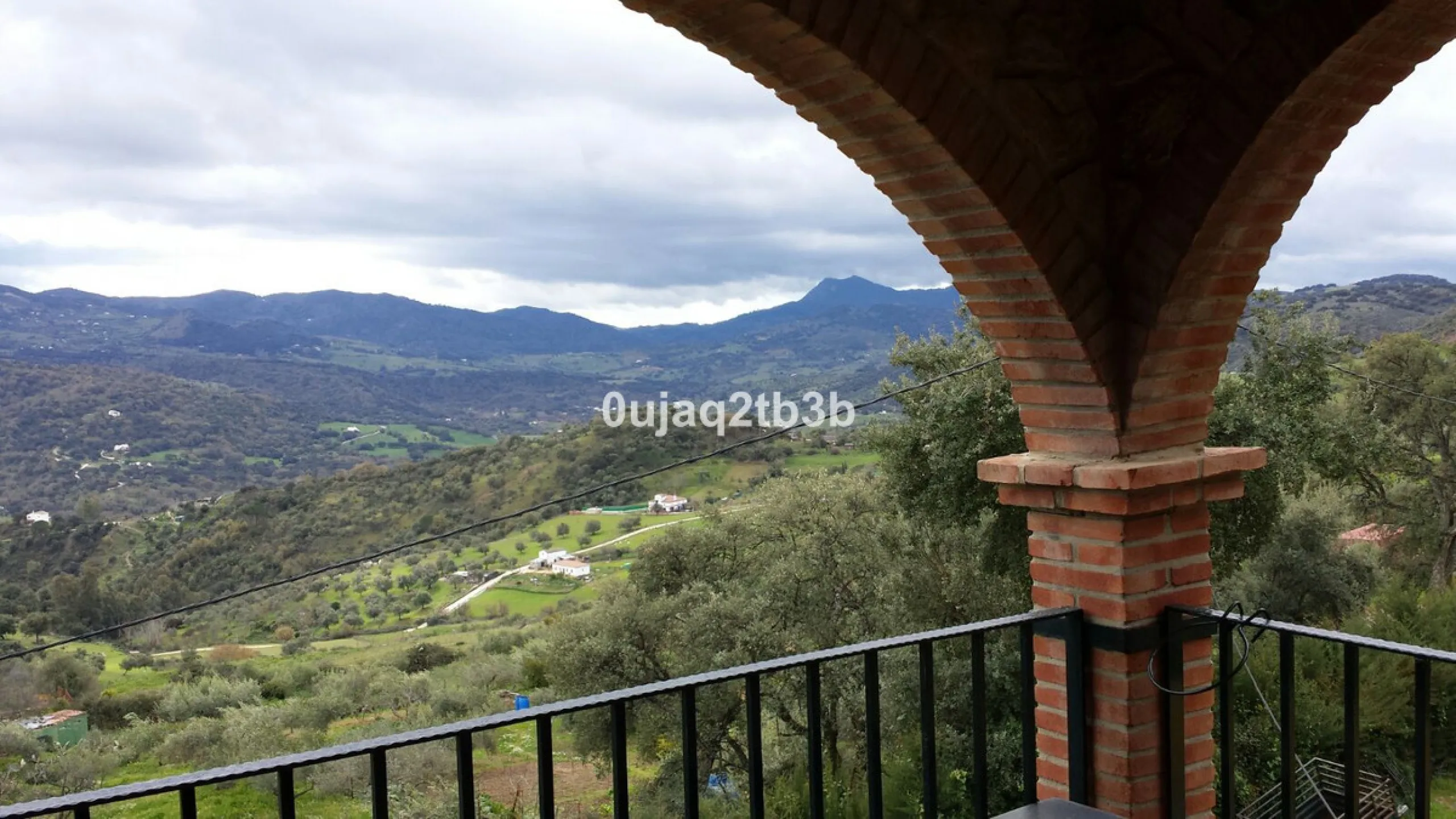 This lovely finca style in Cortes de la Frontera offers the perfect combination of size, quality, tranquility and much more only kilometers inland from the busy coast. Take flight from your home town in northern Europe and arrive to your own hideaway. Get