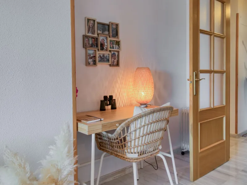 Gut gepflegte Etagenwohnung mit sonniger Terrasse in der Nähe des Bahnhofs El Pinillo in Torremolinos