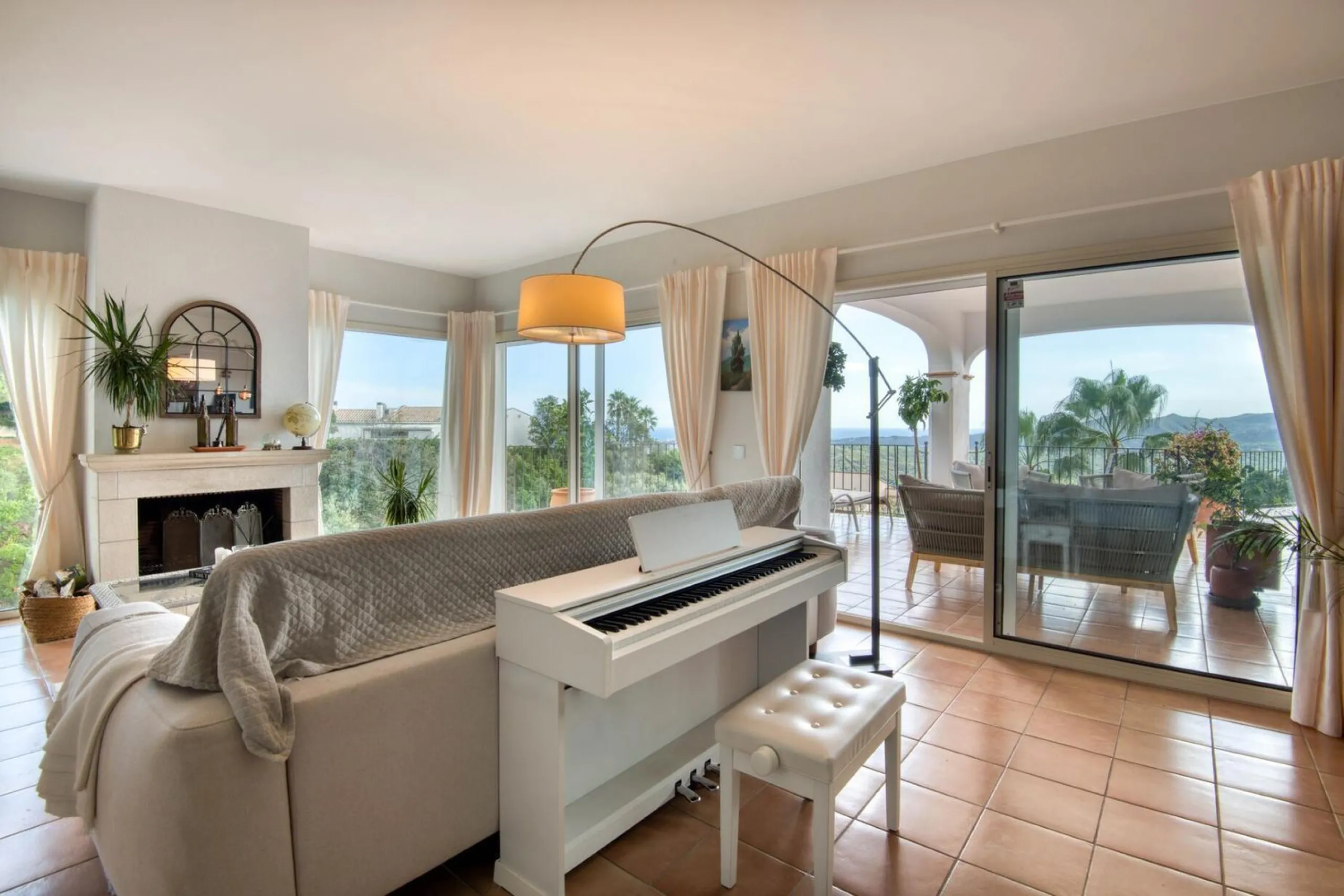 Villa elegante con vistas al mar en Mas Nou, Costa Brava