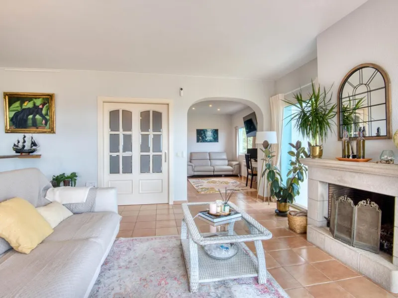 Villa elegante con vistas al mar en Mas Nou, Costa Brava