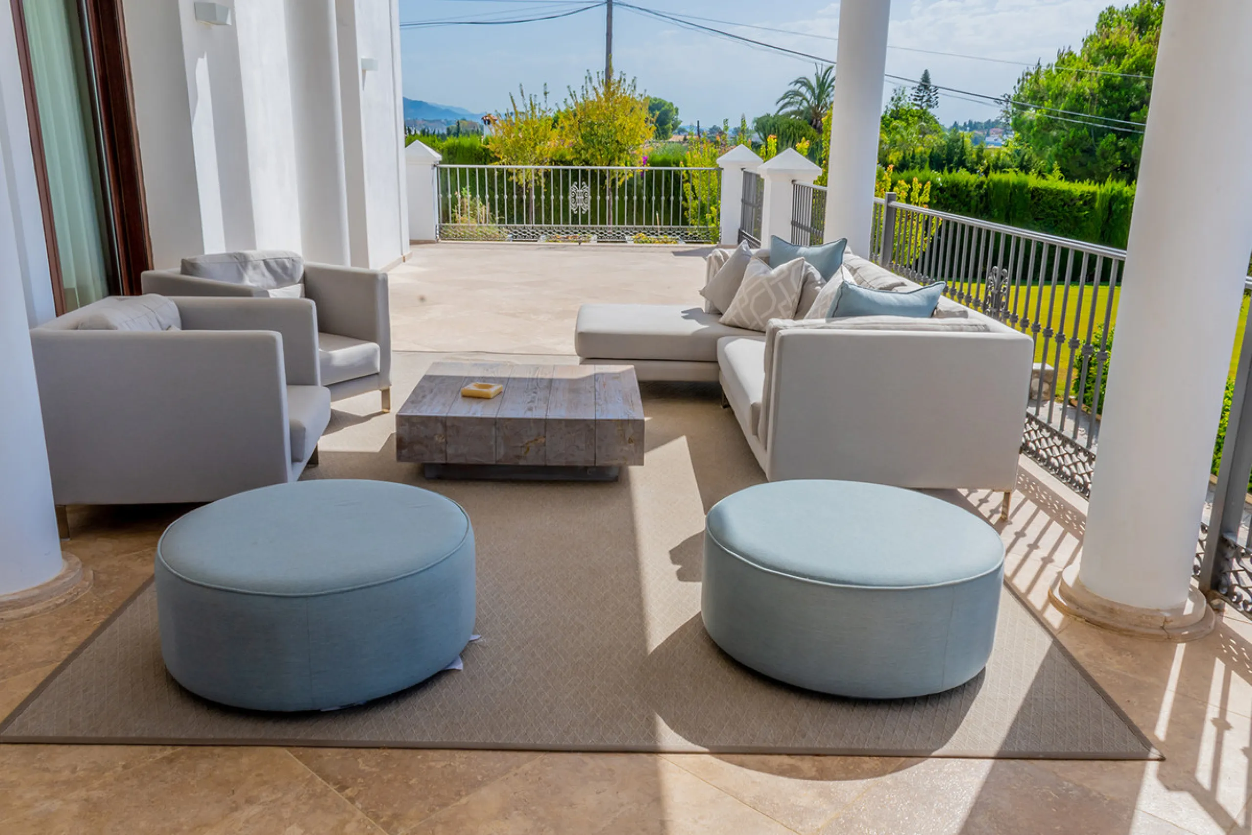 Impressive Luxury Villa in 24.500 m2 plot in Guadalmina.