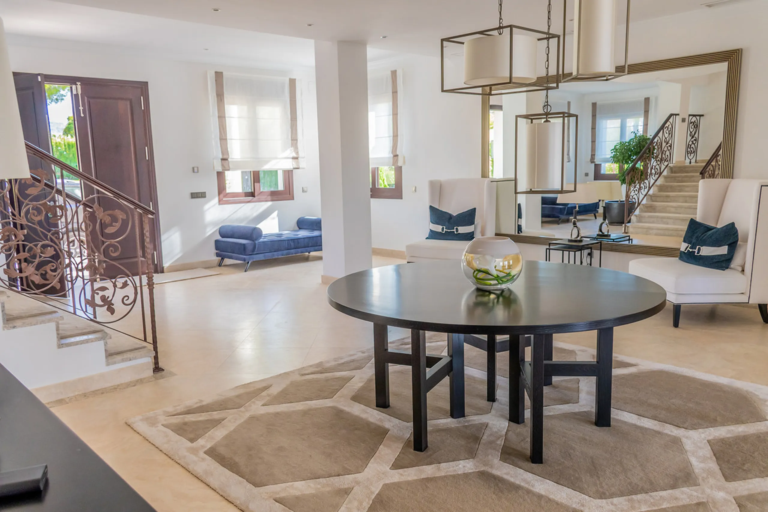 Impressive Luxury Villa in 24.500 m2 plot in Guadalmina.