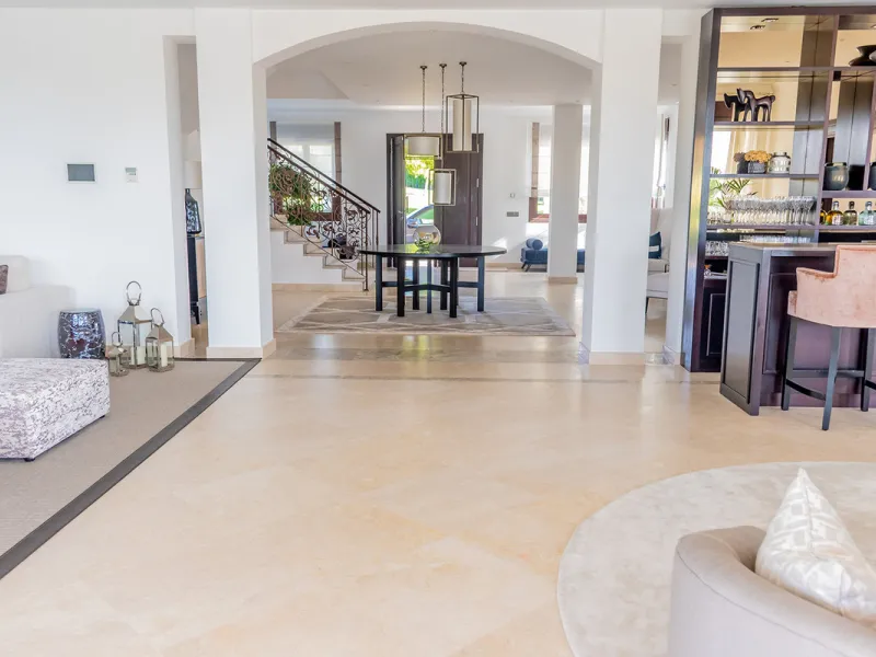 Impressive Luxury Villa in 24.500 m2 plot in Guadalmina.
