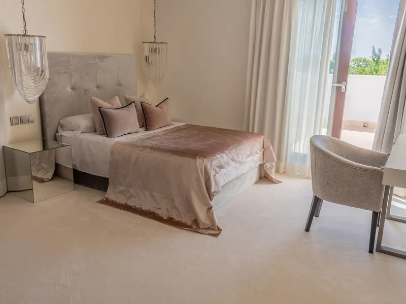 Impressive Luxury Villa in 24.500 m2 plot in Guadalmina.