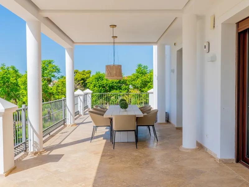 Impressive Luxury Villa in 24.500 m2 plot in Guadalmina.