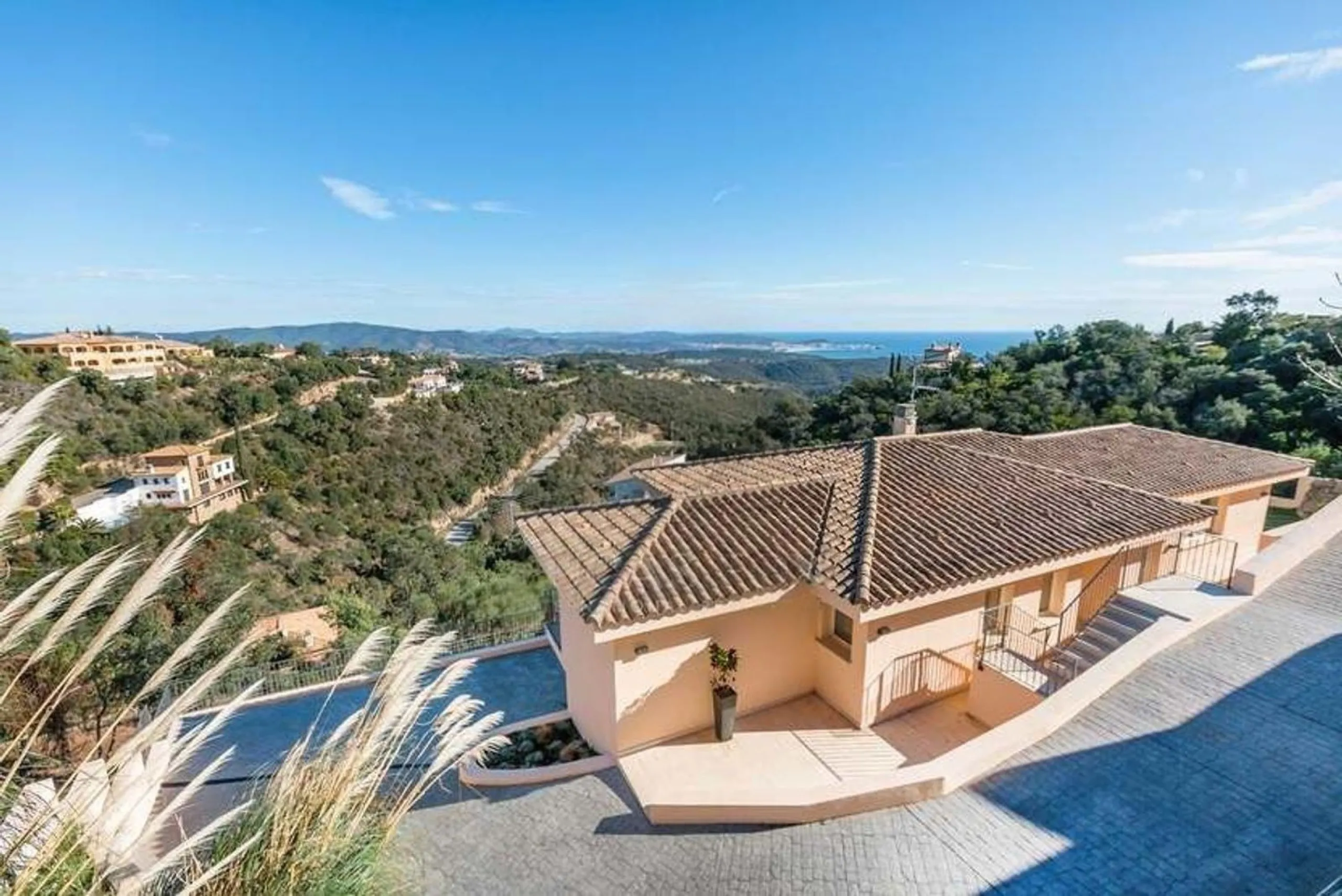 Sea view villa in Mas Nou, Costa Brava