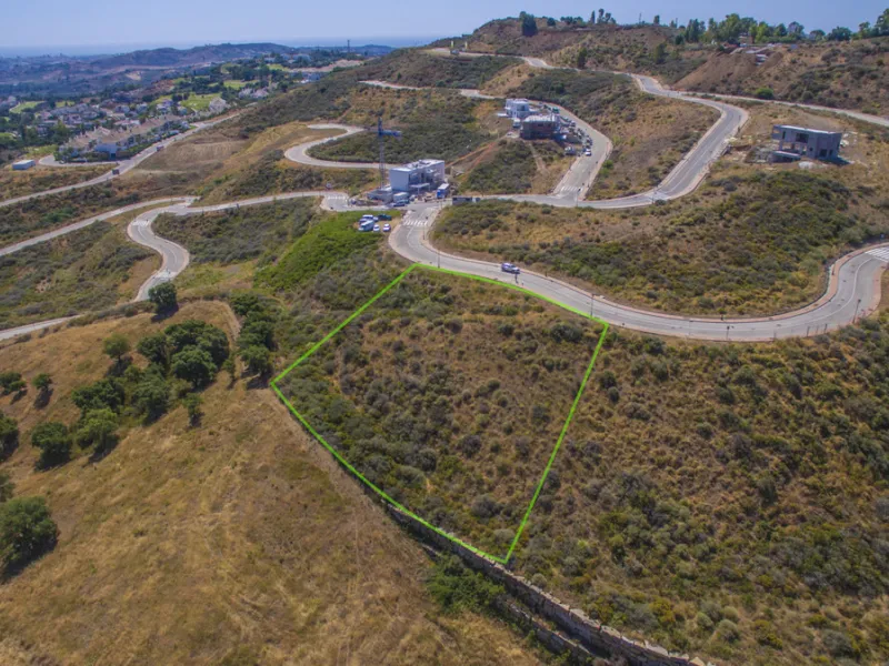 Plot - Residential Plot в продаже в Mijas, Málaga. Площадь участка 2763 м²