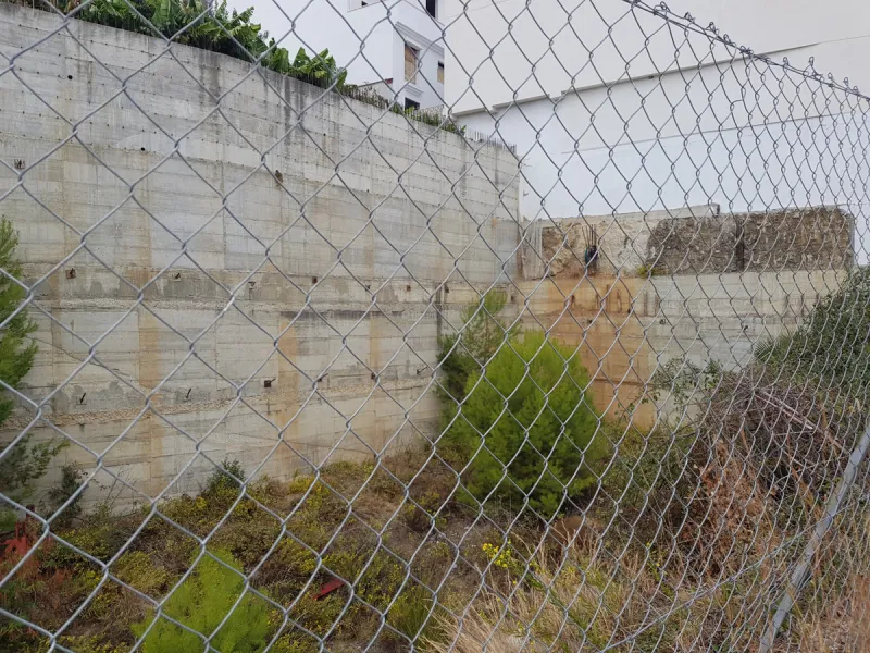 Bank repossessed urban land designated for the construction of up to 22 single family homes or a two storey building situated in the centre of Benalmadena Pueblo.