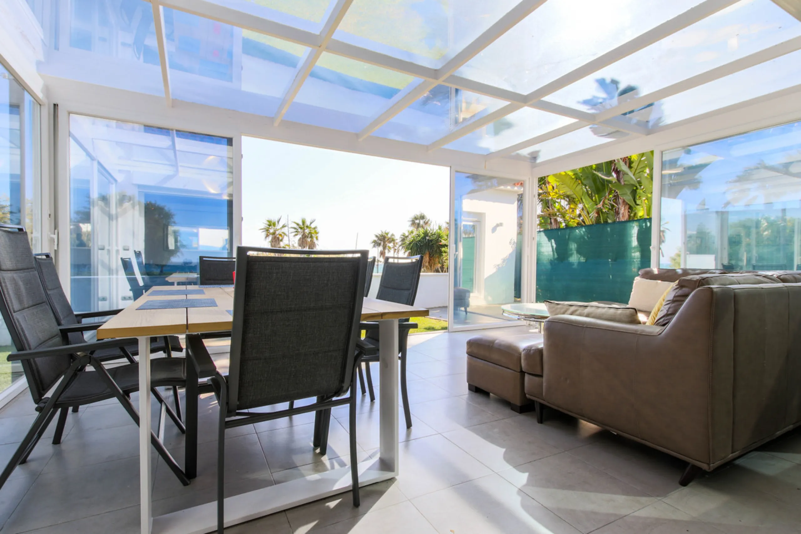 The property has a private, heated swimming pool which is positioned almost on the beach itself.  The gardens and pool have sunshine all day.