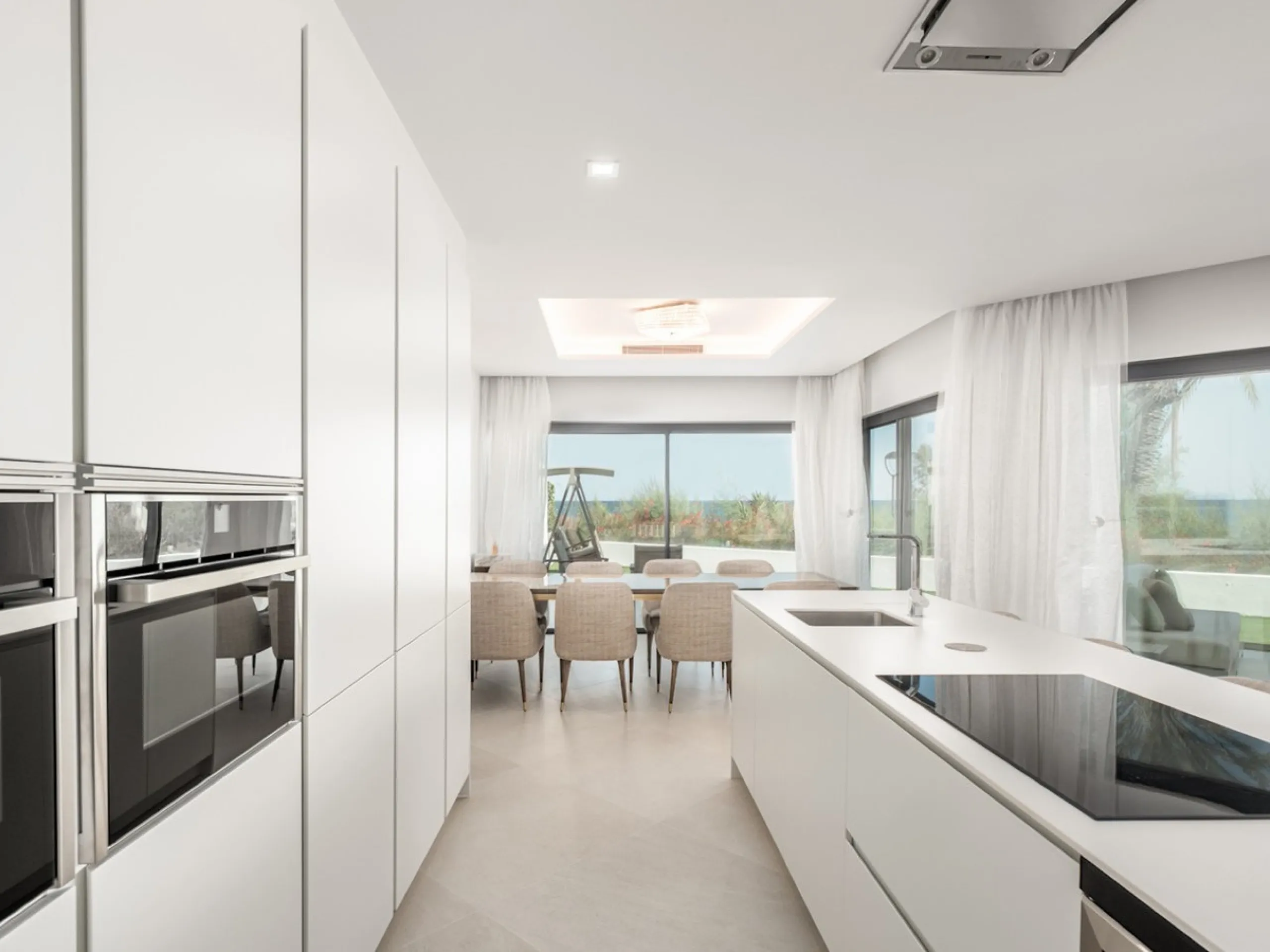 Experience luxury coastal living at The Islands, Estepona, an exclusive first-line beach urbanization offering direct access to the Mediterranean. This prestigious residential community combines modern architecture with elegant design, providing the perfe